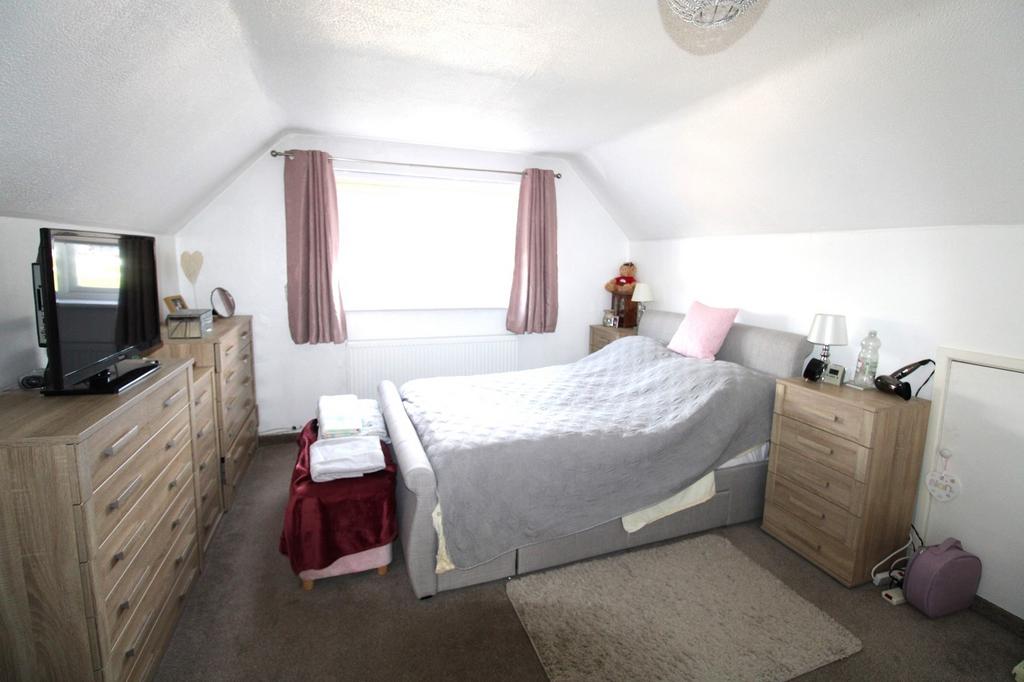 Master Bedroom with En-suite