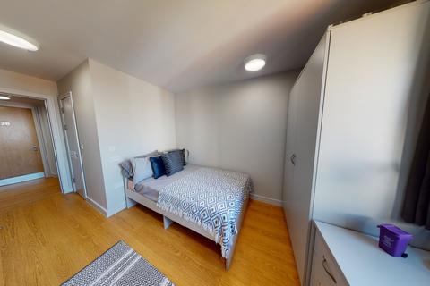 1 bedroom in a flat share to rent, Chatham Place, Liverpool L7