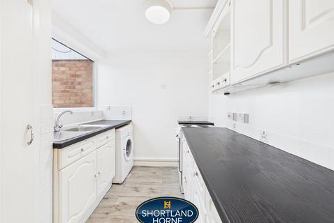 2 bedroom flat to rent, Greendale Road, Coventry CV5