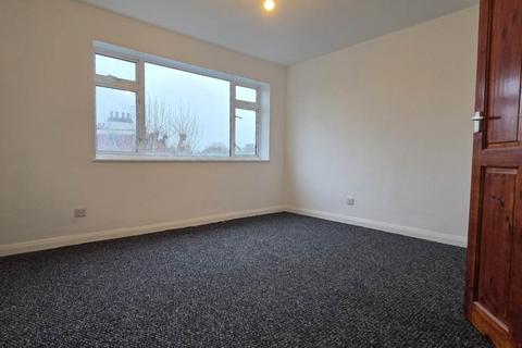 2 bedroom flat to rent, St Bernards Road, London, E6 1PG