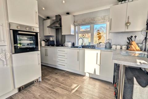 2 bedroom park home for sale, Hazelwood Park, Dawlish EX7