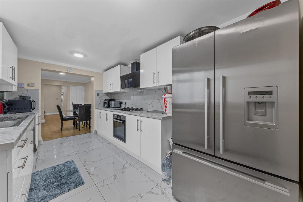 12 George St Web14.jpg