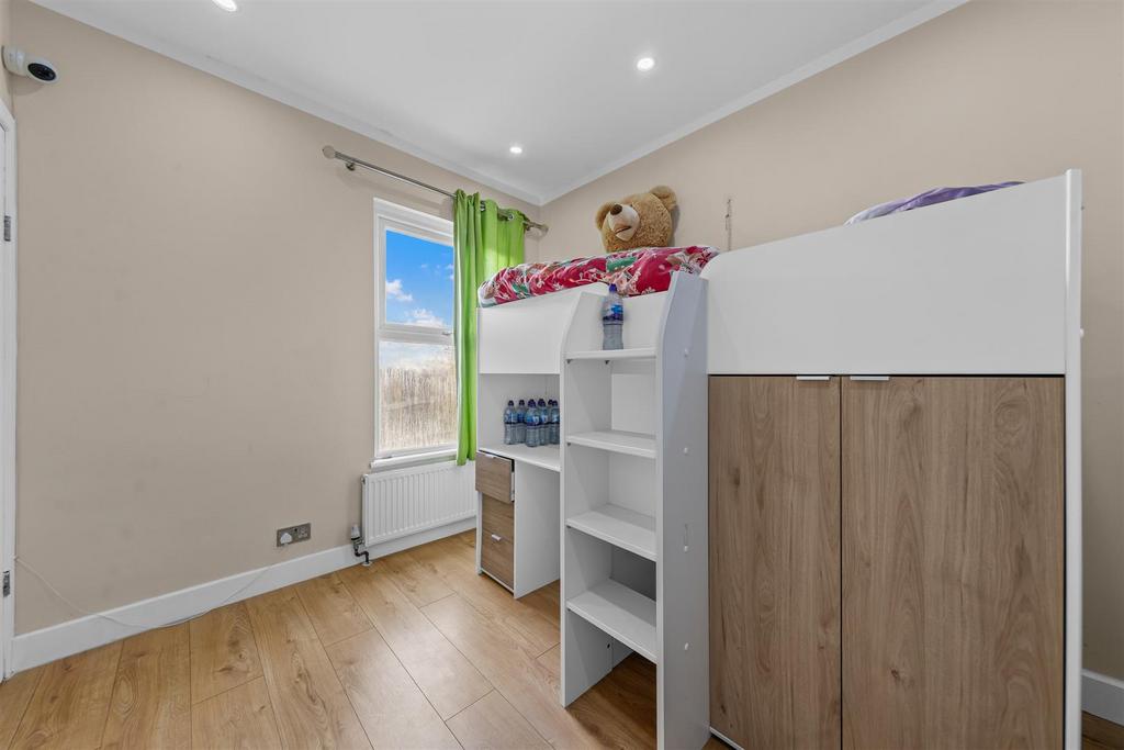 12 George St Web23.jpg