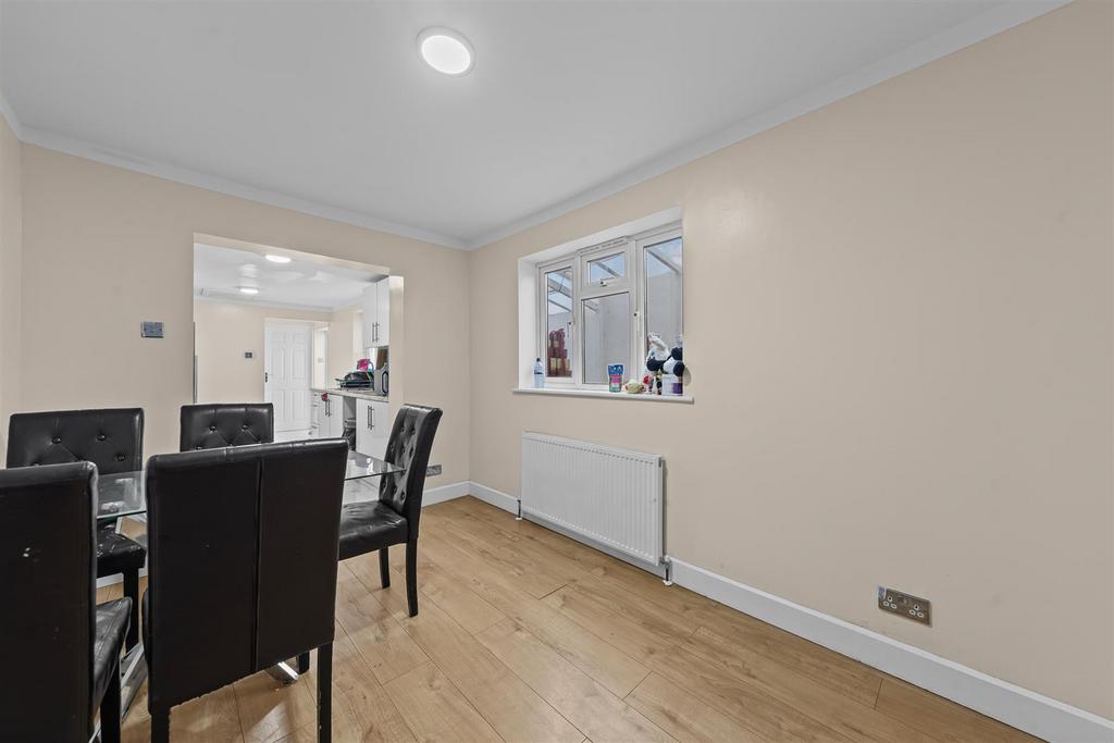 12 George St Web10.jpg