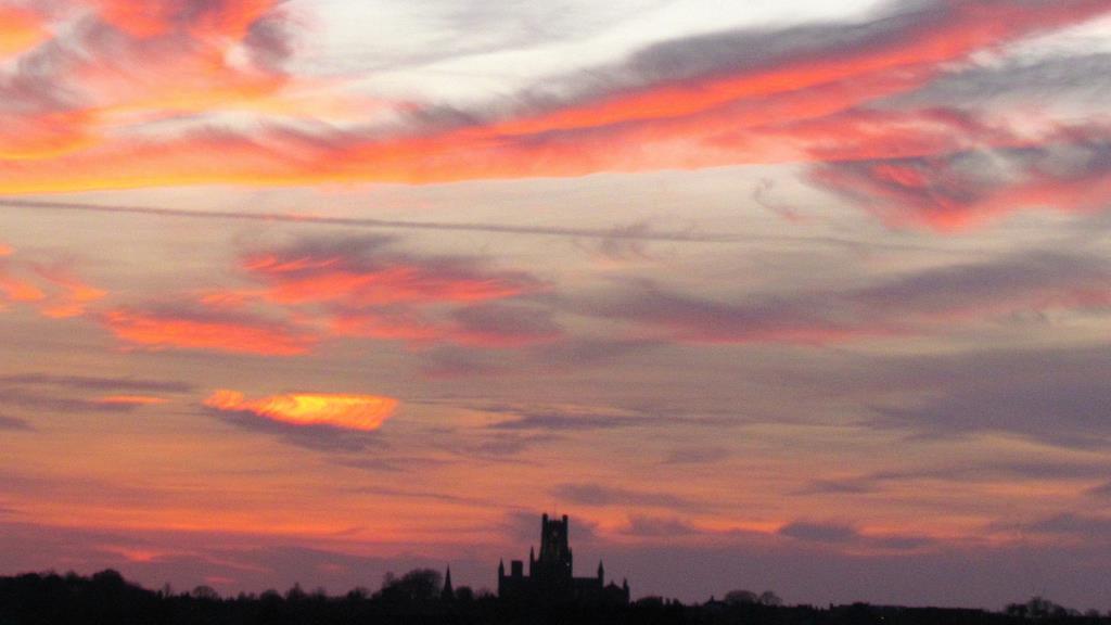 001 whitegates sunset.jpg