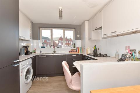 2 bedroom apartment for sale, George Stewart Avenue, Faversham, Kent