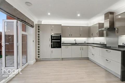 undefined, Abingdon Close, BASILDON