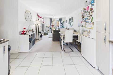 undefined, Kenyon Way, Langley, Berkshire, SL3