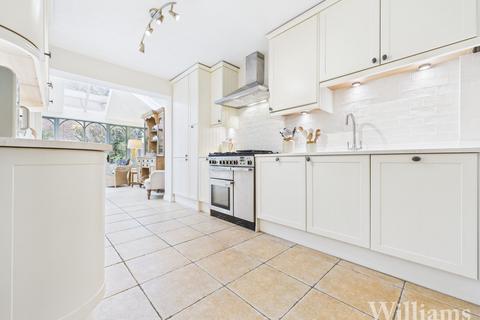 4 bedroom detached house for sale, Newell Close, Aylesbury HP21