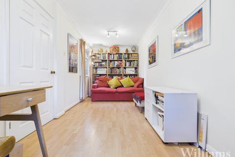 4 bedroom detached house for sale, Newell Close, Aylesbury HP21