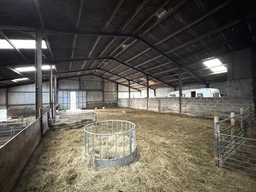 10 bay steel frame building