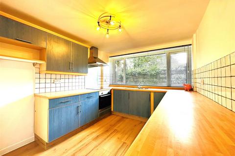 undefined, St. Johns Court, Wakefield WF1