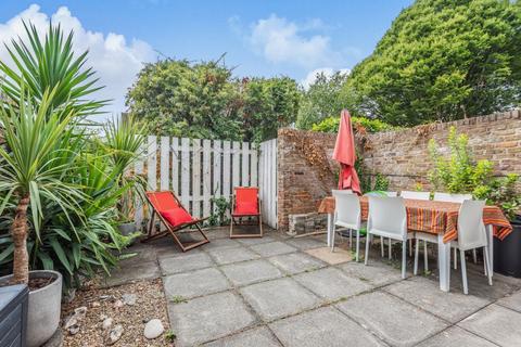 undefined, Lings Coppice, London, SE21