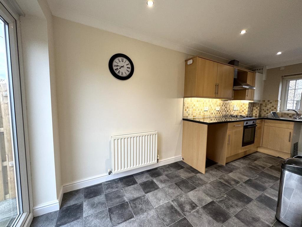 Kitchen/Dining
