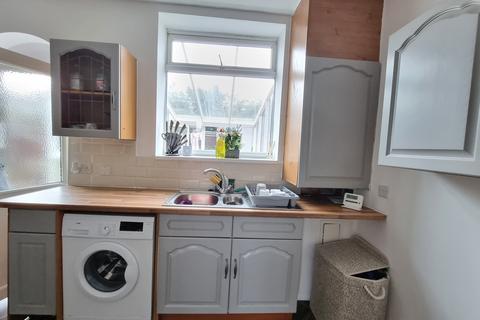 undefined, Doe Royd Crescent, Sheffield S5