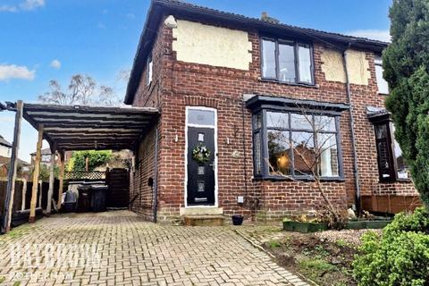 Brecks Crescent, Brecks