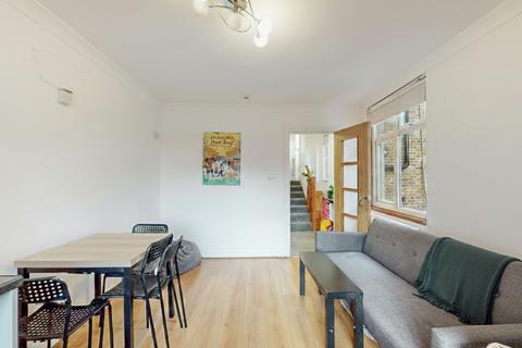 3 bedroom flat to rent, Kilburn Lane, London W9