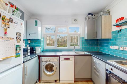 3 bedroom flat to rent, Kilburn Lane, London W9
