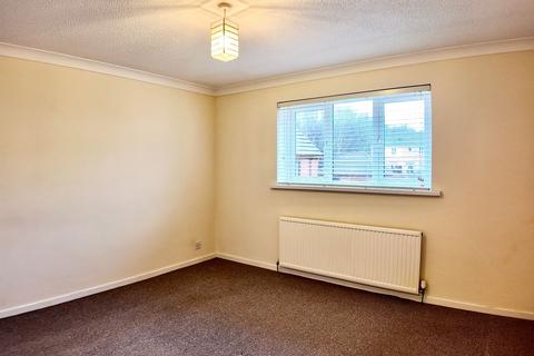 undefined, St. Teilos Close, Pontllanfraith, NP12