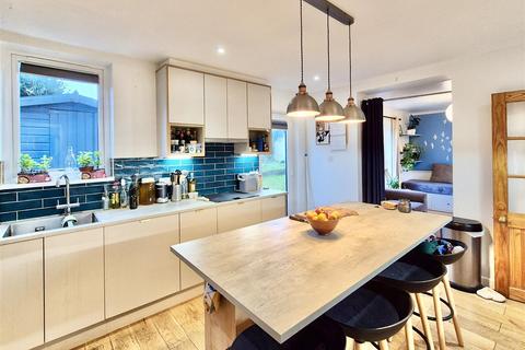 undefined, Gibson Way, Porthleven TR13