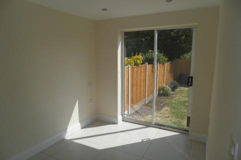 3 bedroom semi-detached house to rent, Newdigate Road, Sutton Coldfield B75