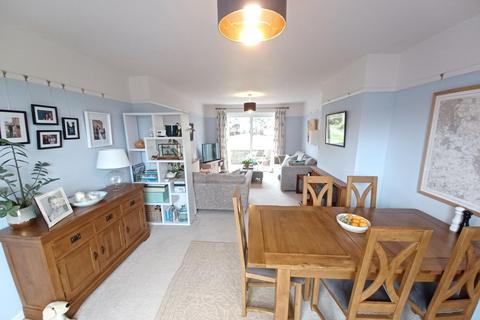 3 bedroom semi-detached house to rent, Greenacres, Somerset BA1