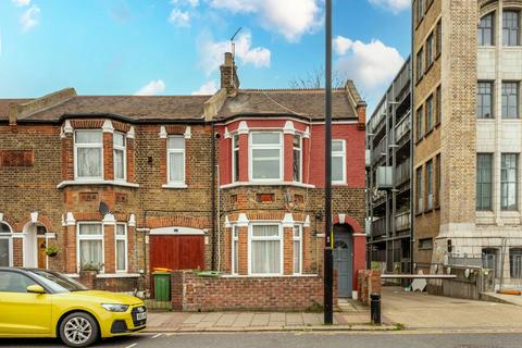 undefined, Greengate Street, Plaistow, London, E13
