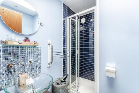 1 bedroom flat to rent, Grays Inn Road, Bloomsbury, London, WC1X