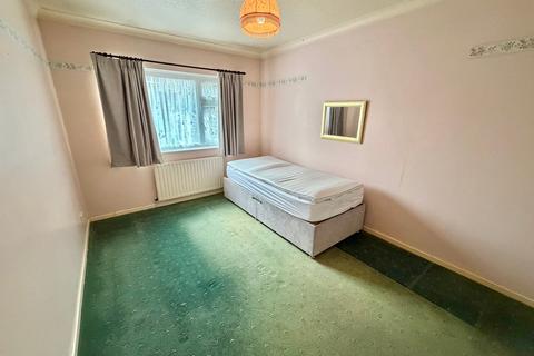 undefined, Lodge Gate Close, Denholme, Bradford, BD13