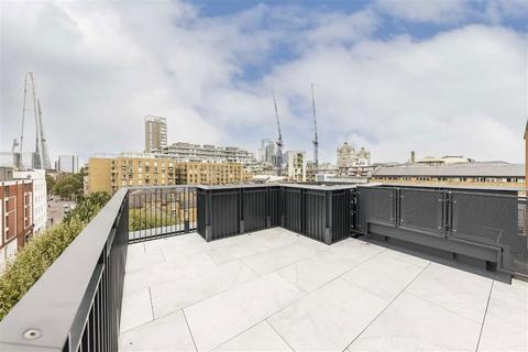 undefined, Queen Elizabeth Street, London SE1