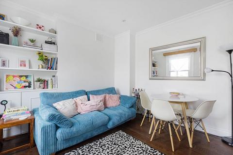 3 bedroom flat for sale, St. Stephens Avenue, London W12