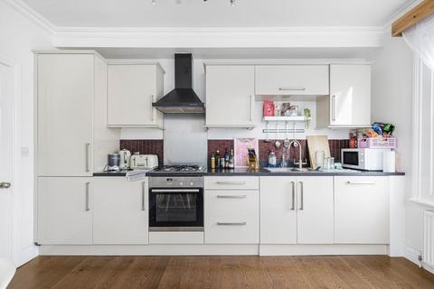 3 bedroom flat for sale, St. Stephens Avenue, London W12