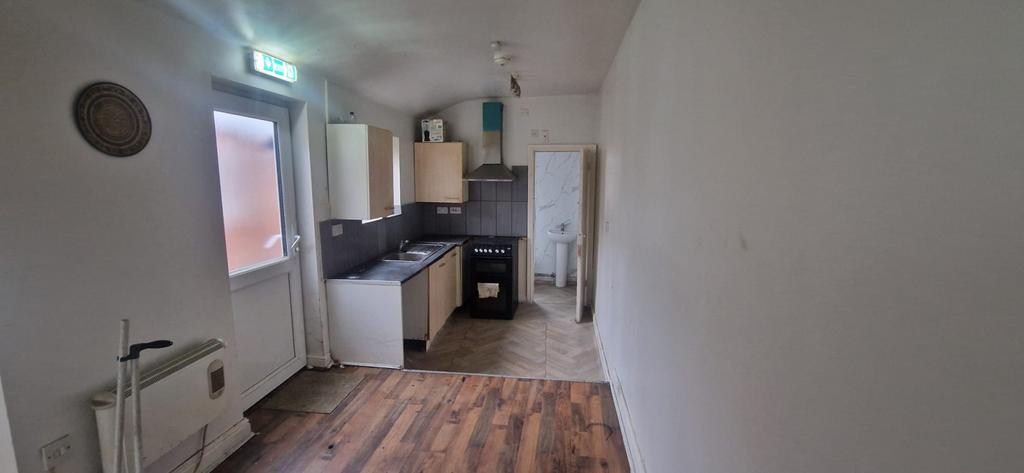 1 Bedroom Flat