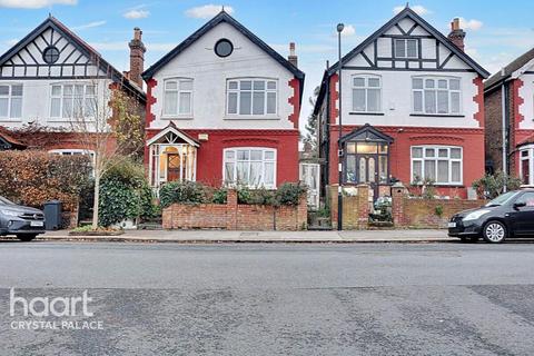 3 bedroom detached house for sale, Grecian Crescent, London