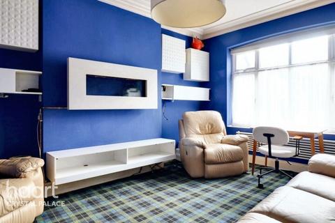 3 bedroom detached house for sale, Grecian Crescent, London