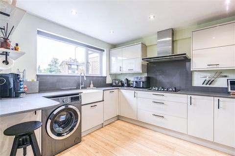 undefined, High Road, Byfleet, West Byfleet, Surrey, KT14