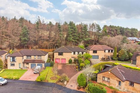 undefined, Herd Green, Livingston EH54