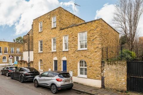 undefined, Adelina Grove, London E1