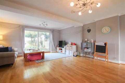 undefined, De Vigier Avenue, Saffron Walden CB10