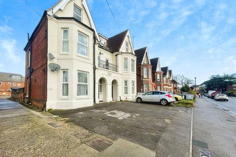 1 bedroom flat for sale, Howard Road, Southampton SO15