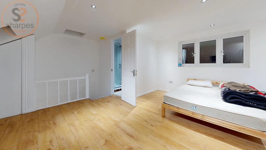 1g9 Lm1 RD9i4-Bedroom