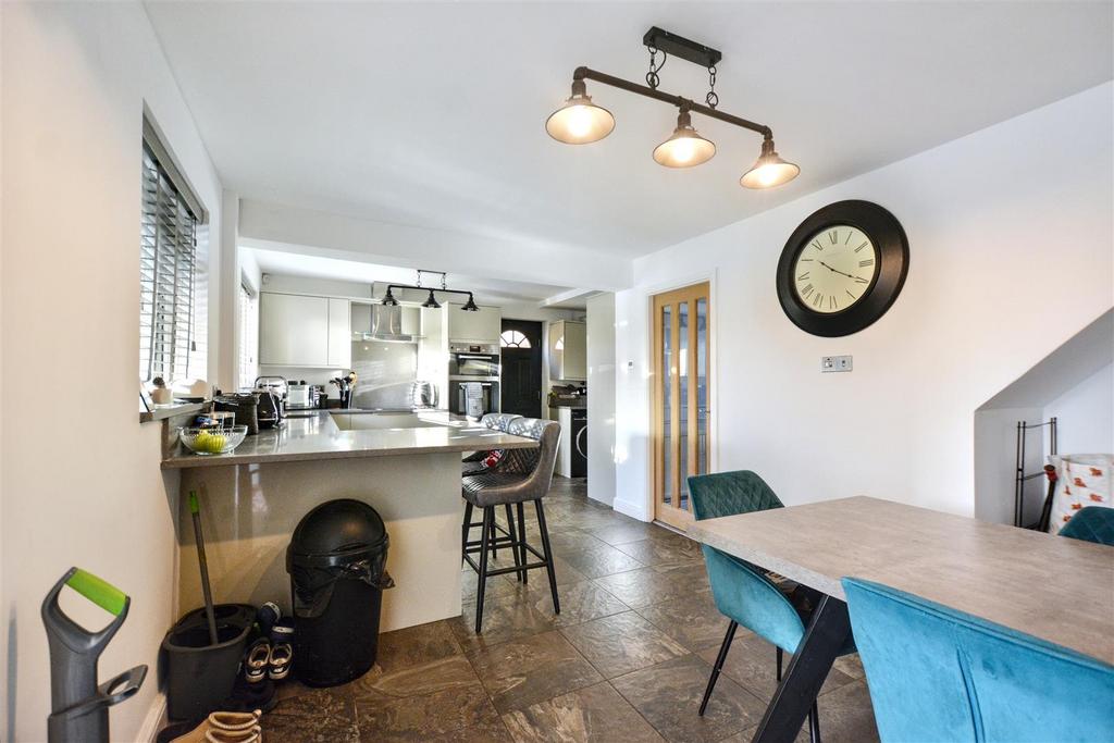 Kitchen Diner 2.jpeg