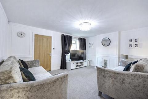 5 bedroom detached house for sale, Epsom Road, Toton