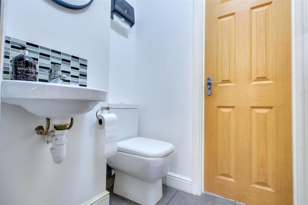 En Suite 2.jpeg