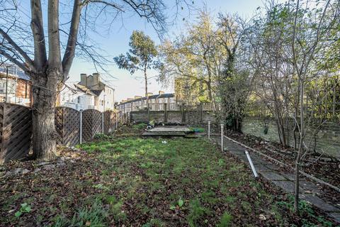5 bedroom house for sale, Knatchbull Road, London SE5
