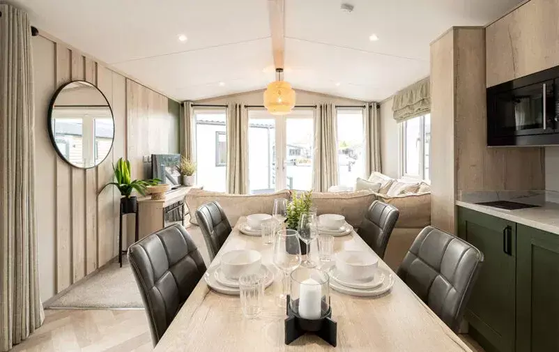 Dmc 200825 Victory 7 Web 802x505 F50 50