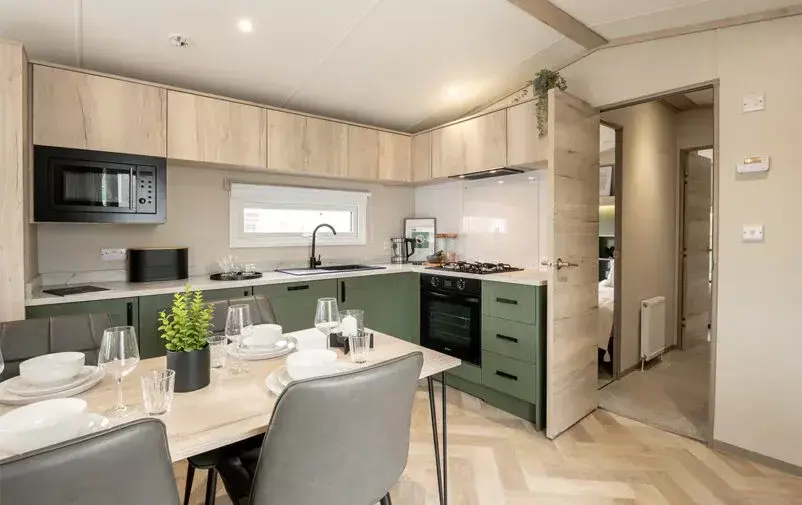 Dmc 200825 Victory 12 Web 802x505 F50 50