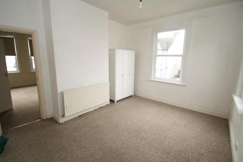 Bedroom1.JPG
