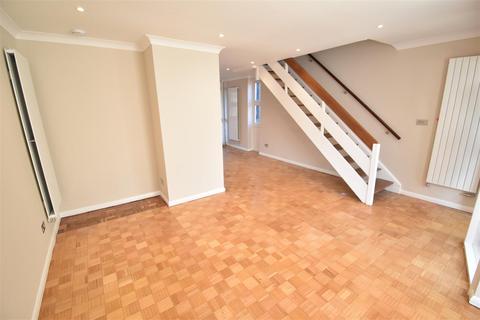 3 bedroom apartment to rent, The Crescent, Surbiton