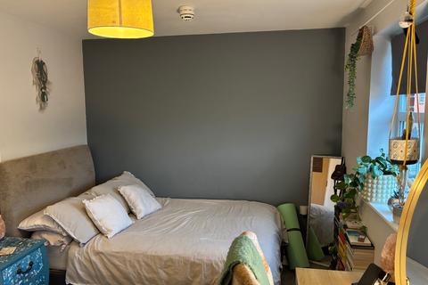 1 bedroom in a house share to rent, Colchester CO4